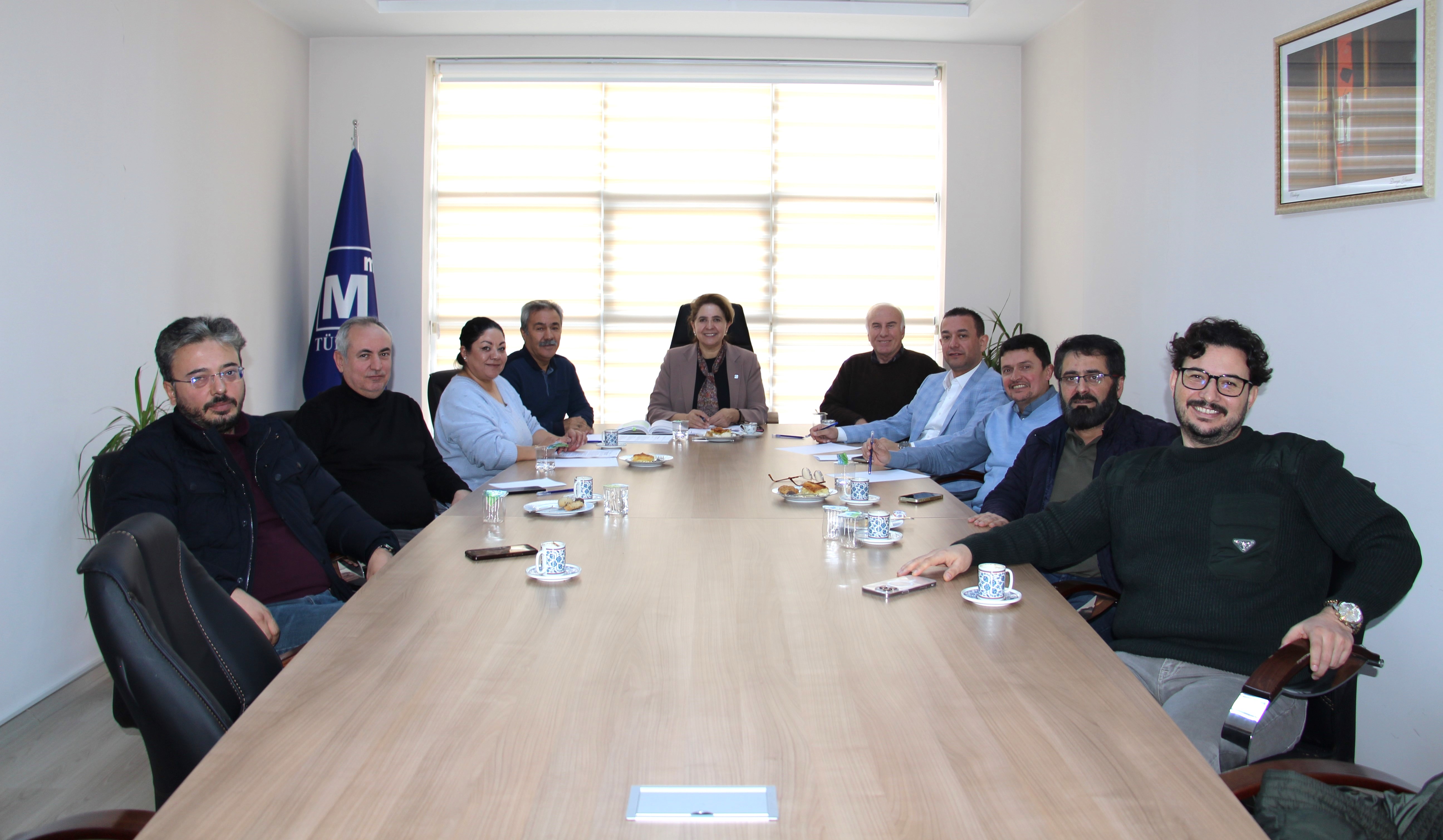 Another alt text